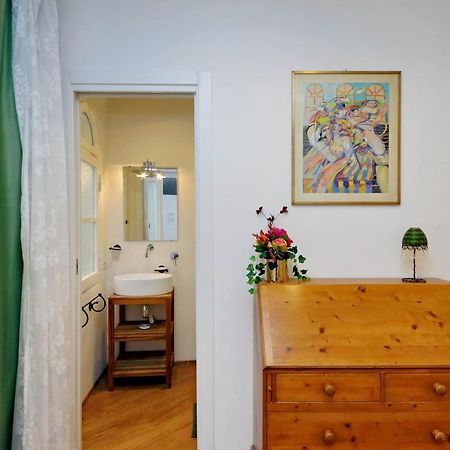 Sistina Apartment Rome Bagian luar foto