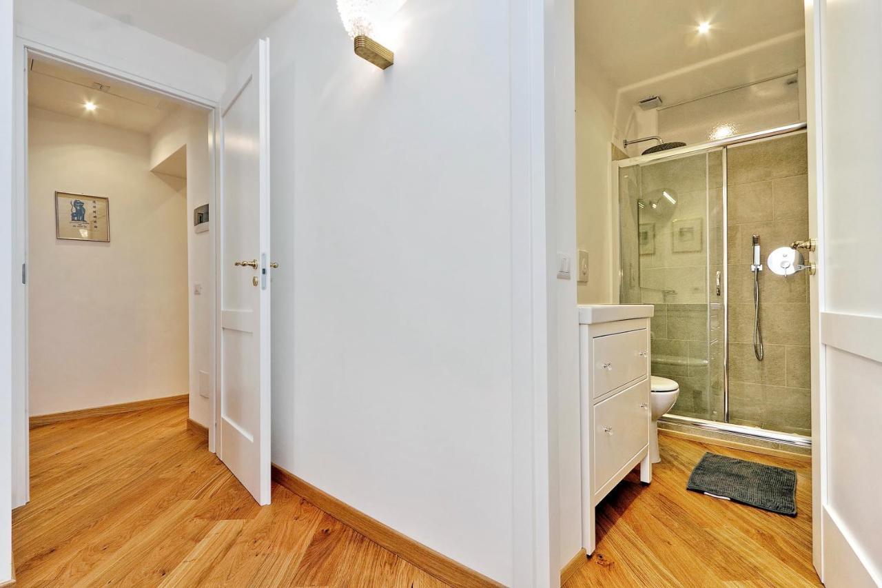 Sistina Apartment Rome Bagian luar foto