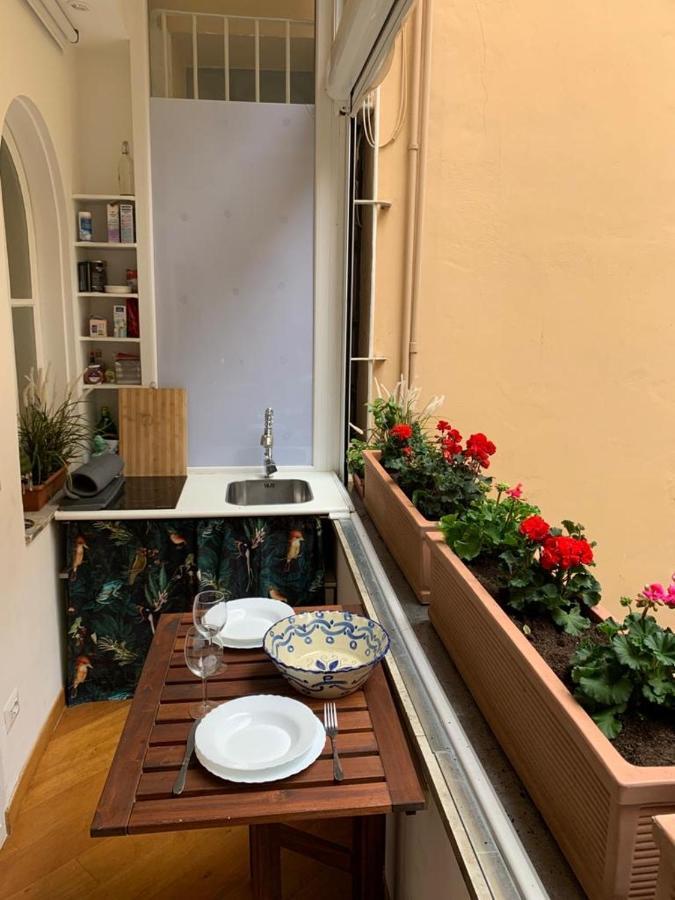 Sistina Apartment Rome Bagian luar foto
