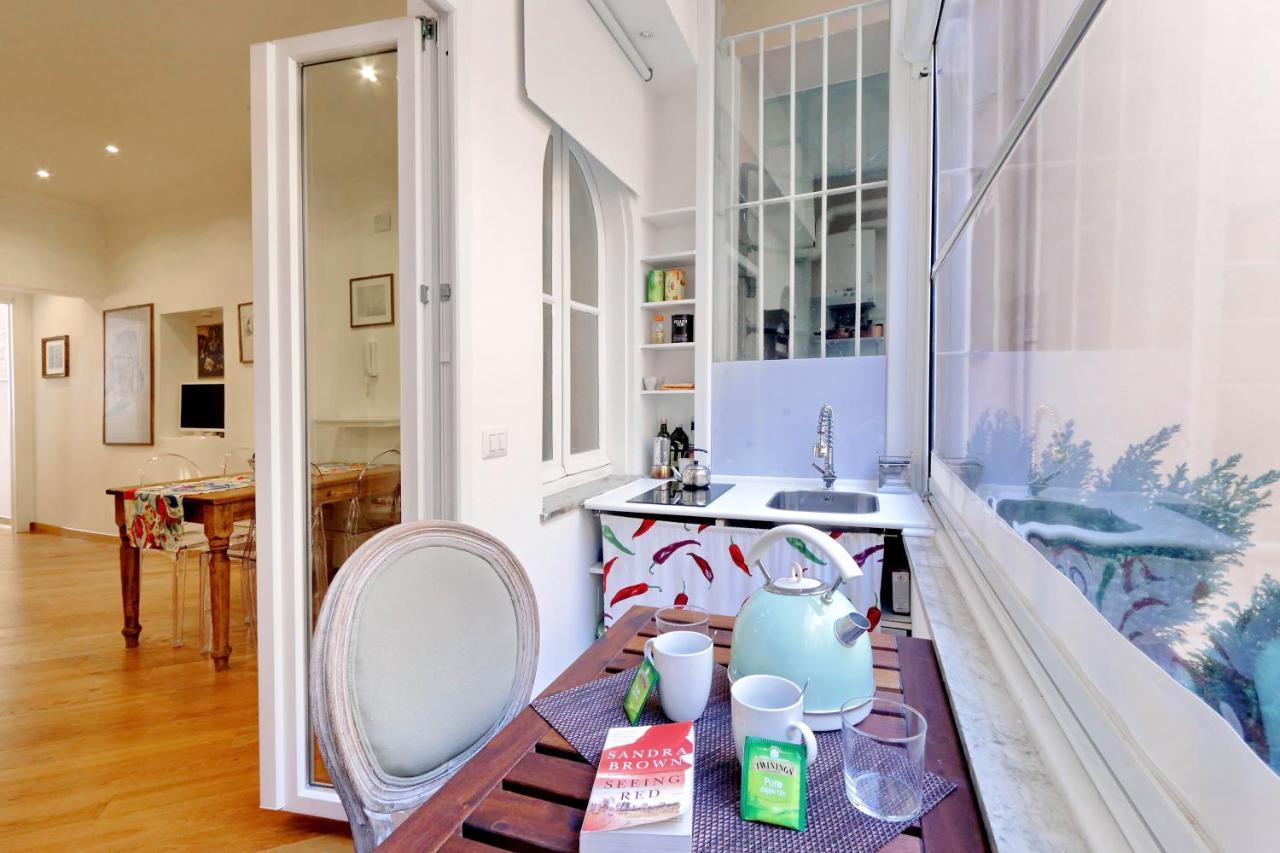 Sistina Apartment Rome Bagian luar foto