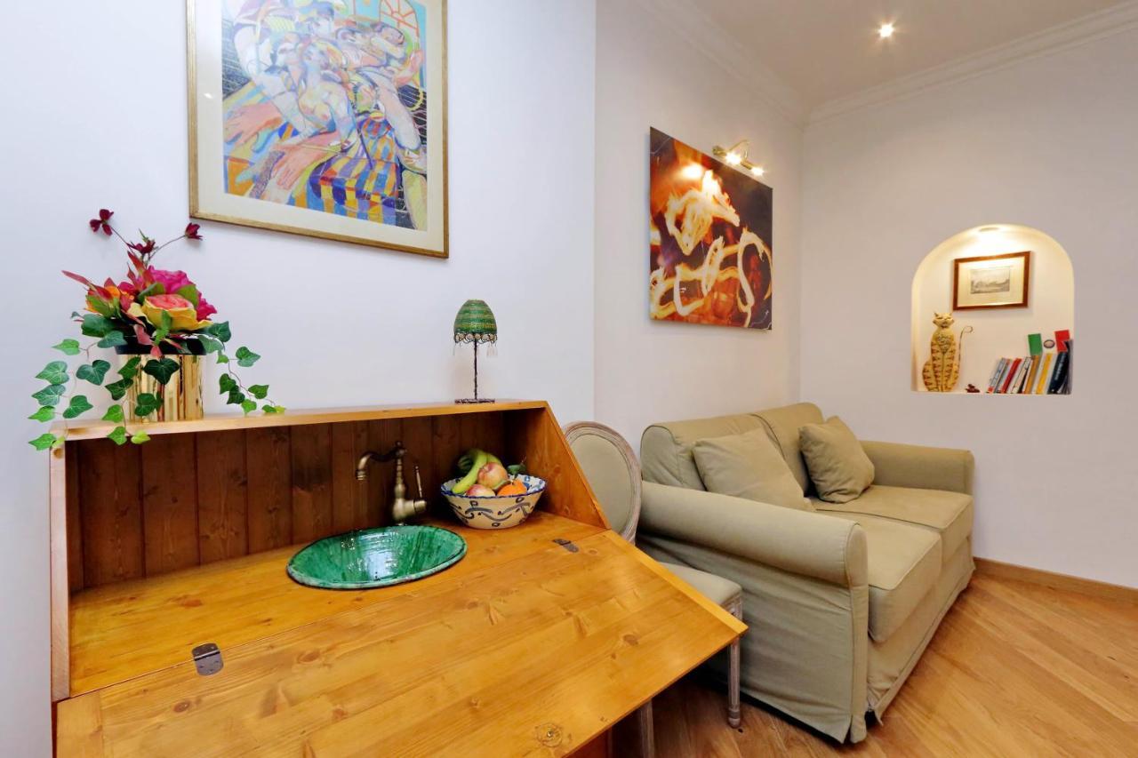 Sistina Apartment Rome Bagian luar foto